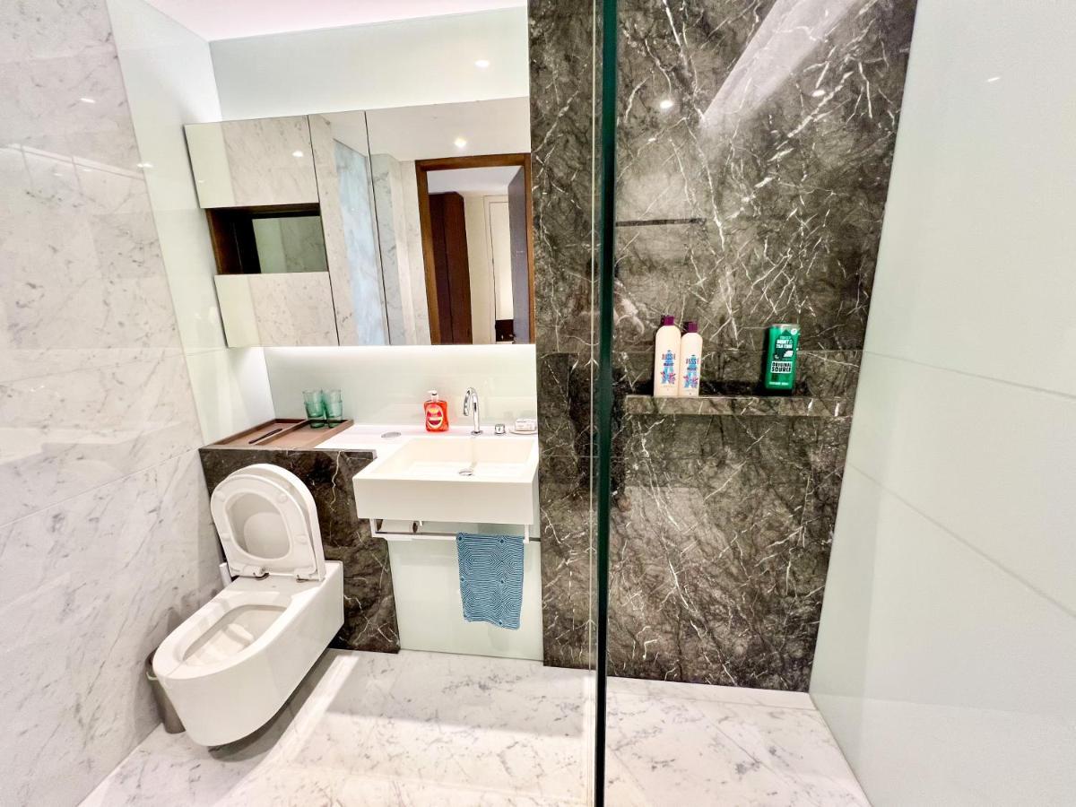 Hotel de apartamente Deluxe Entire Studio Next To Eye & Trafalgar Square Londra